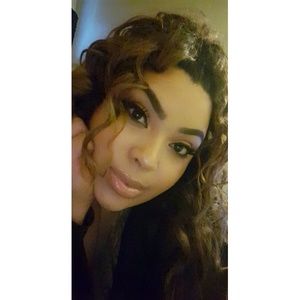 Meet your Posher, Nancey